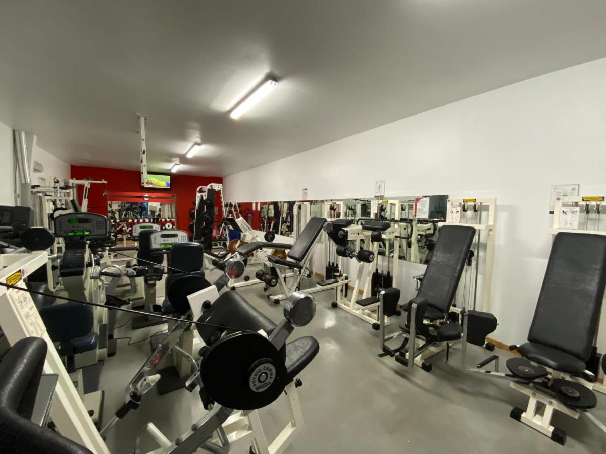 Bandrew Apartment Стумон Екстериор снимка